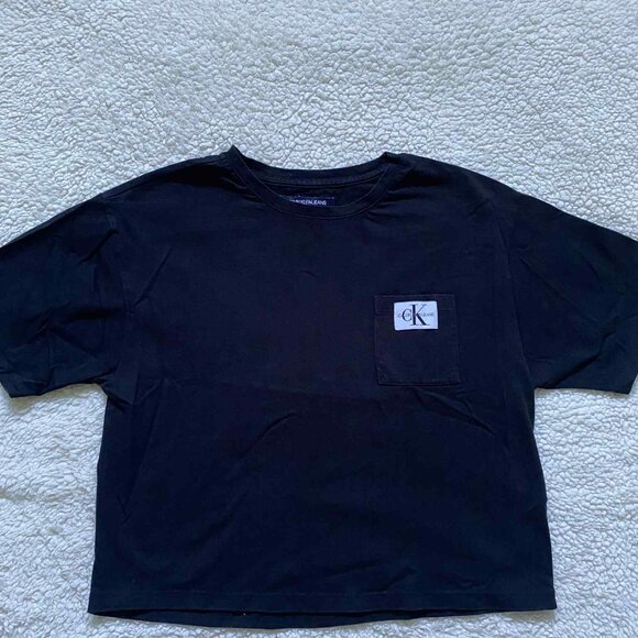 Calvin Klein Tee - Picture 1 of 1